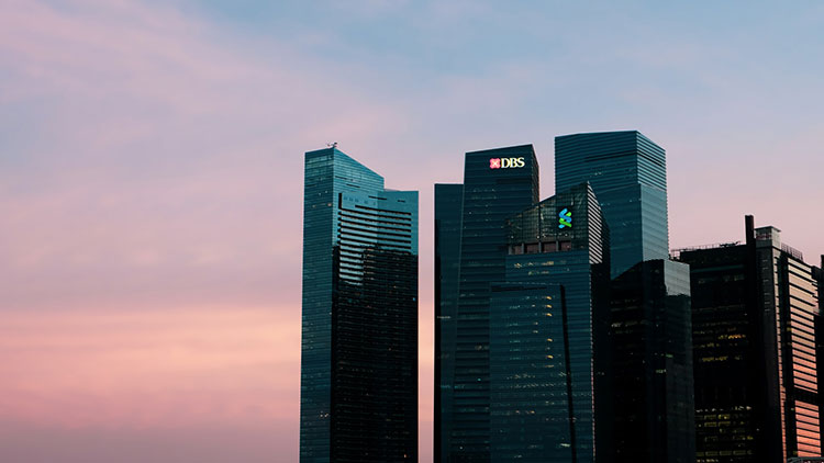 Singapore office building with famous banks