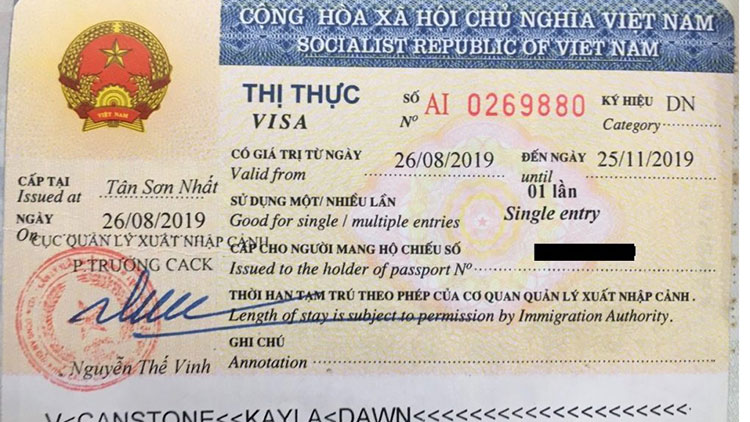 sample off vietnam business visa stamped on passport